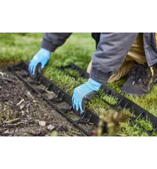 Rovný okraj záhradného trávnika UNIBORD